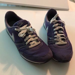 Nike sneakers | purple | size 10